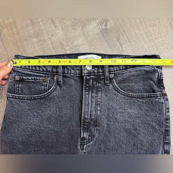 Abercrombie & Fitch High-Slit Denim Midi Skirt - Size 4 - Picture 8 of 11